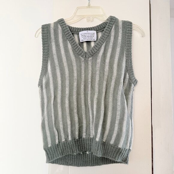 SWEATER VEST sage green and cream stripes vintage special piece size M NWOT - Picture 1 of 6